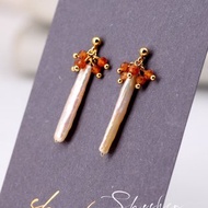 天然 石榴石芬達石+天然長方淺金色珍珠耳環 極閃 天然石耳墜