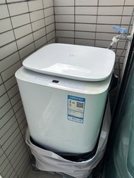 小米波輪洗衣機3kg 連防水防曬罩及底座