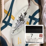 onitsuka Shoes Size 7 (40)