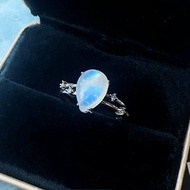 天然月光石 藍月光 純銀戒指 水滴 藍暈 質感時尚 6月生日石
