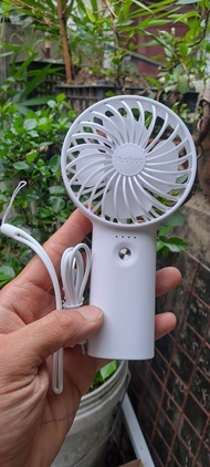 Quạt cầm tay Yoobao F3 3000mah liên tục 12h