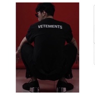 T-shirt Vetements T-shirt