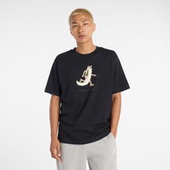 New Balance Mens Bearded Runner T-Shirt - CAVIAR