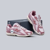 New Balance 204L Rosewood