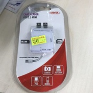 Card reader