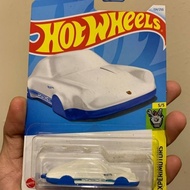 HOTWHEELS KEYCHAIN PORSCHE 911 CARRERA WHITE (REFER GAMBAR)