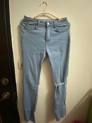 Fashion Jeans 緊身牛仔褲 淺藍色