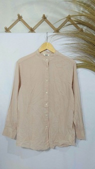 Atasan Branded UNIQLO Thrift Wanita