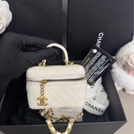 【90%新 ✨ 全網最低價】Chanel 荔枝皮白金小盒子