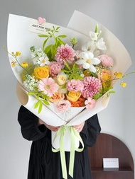 毕业花束 毕业典礼花礼 母亲节花束 情人节花束 七夕花束 节日限定花束 开业花篮 新店开张花礼 乔迁祝贺花束 手提花篮