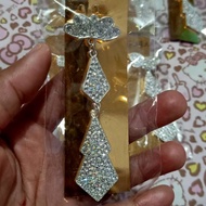 Permata Long Chest Chin Brooch | Bros dagu dada panjang permata