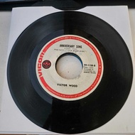 VICTOR WOOD 45 RPM VINYL RECORD