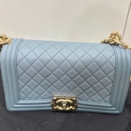 ꧁ Chanel 🖤COCO boy手提/肩背斜背包🤍灰藍色🩵 ꧂
