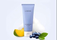 ❣️現貨❣️ 蘭芝洗面奶新版150ml 🅰️藍色➡︎多效潔面膏， 四合一，卸妝 、除防曬霜 、去角質 、潔面。抗痘 、控油 、淨化排毒，適合任何膚質 🅱️粉色➡︎保濕多效潔面乳 卸妝 潔面 保濕三合一