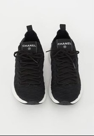 CHANEL Fabric Logo Sneakers 38 Black 絕版 香奈兒 女款 黑色休閒鞋 附防塵帶 鞋帶 緞帶