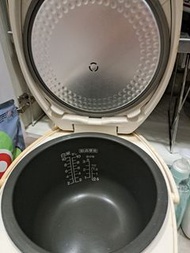 東芝牌電飯煲 Toshiba rice cooker RC-18JMI