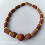 Antique beaded bracelet G04