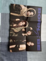 ITZY Polaroid 明信片 專輯內容物 海報 週邊 Lia Yeji Chaeryong Ryujin Yuna Checkmate Cheshire Wannabe Dalla Dalla 