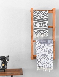 Rak Gantungan Hijab Tempel Kayu Bulat Estetik Minimais Gantungan Hijab tempel dinding 12 Susun