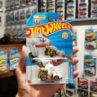 Feline Lucky Cat Hotwheels | Global Card