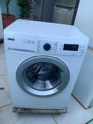 金章 變頻 前置式纖薄洗衣機 (7kg,1000轉/分鐘) ZWS714B5S 二手電器 清倉大減價 最新款 貨到付款 精選貨品 香港二手 二手洗衣機 雪櫃 搬屋 傢俬 家庭用品 拆舊 圖片 安裝 嵌