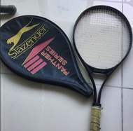 TENNIS RACKET - slazenger