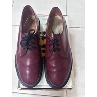 Dr Martens Cherry Red men shoe UK8