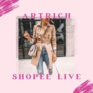 [LIVE] TRENCH COAT WOMAN