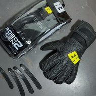 READYSTOK H3 FINGERSAVE GLOVE BLACKOUT GOALKEEPER GLOVE