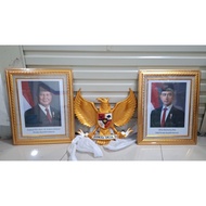 President frame 40 x 50 + garuda 50cm or 70cm