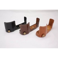 Suitable for Olympus EM10 EM10II Camera Bag Leather Case Base EM10III Base Photography Protective Ca