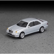 T Shadow 1: 64 W210 E55 AMG Model Car Classic Black Head E-CLASS E 55 M210 Diecast Car Model