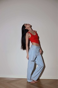 ELLA GUARDIN RED LOCAL VISION