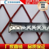 輕重型鋼板網菱形網機械防護網倉庫隔離網鷹架網圈玉米網抹牆網