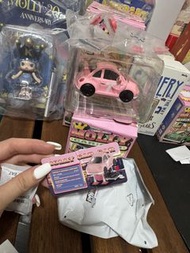 Molly魔力卡卡系列手辦隱藏粉紅色車車