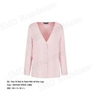 Armani Exchange เสื้อเบลาส์ผู้หญิง รุ่น Over Fit Shirt In Fabric With All Over Logo Code: 6DYC20 YN4