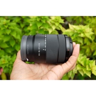 Sony E 18-135mm OSS