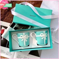 Genuine Tiffany&Co Porcelain Cup Set with Luxurious Bow Pattern Handle as a gift (Q666-001)