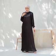 Luna Dress ( Tanpa Hijab ) -Gamis Gradasi Polos Cradenza silk