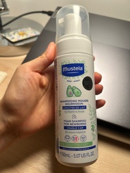 Mustela foam shampoo for newborns嬰兒去頭泥洗髮水