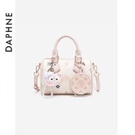 SPEEDY DAPHNE Women's Premium BOX Sling Bag DA25014 DAPHNE