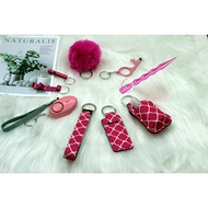 Keychains Kit For Girls With Personal Safety Alarm,  safety alarm With Flashlight for women