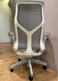 Herman Miller COSM （白色高背版）