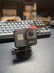 GoPro 7 連充電器及兩粒原廠電+1粒副廠電