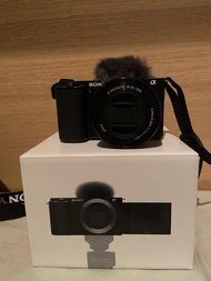 Sony zv-e10 w/16-50 Kit