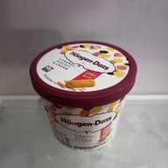 Haagen dazs ice cream - caramel biscuit & cream/cookie cream 100 ml