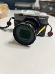 Sony rx100 v