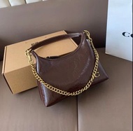 蔻馳腋下 Juliet 腋下包辣妹風