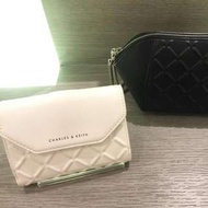 Charles &amp; Keith 小包(全新)