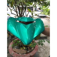 Combo sơn xịt màu xanh lục bảo Y017 samurai gồm 4 chai (UCY113-1701-y017-128)